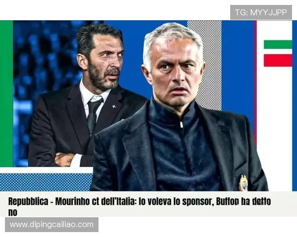 意大利主帅加图索现身科莫对阵尤文比赛 看台考察球员表现